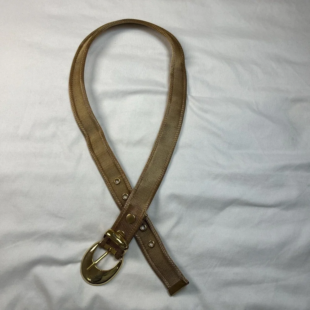 Vintage Gold-tone Metal Mesh Women's Adjustable Belt 37